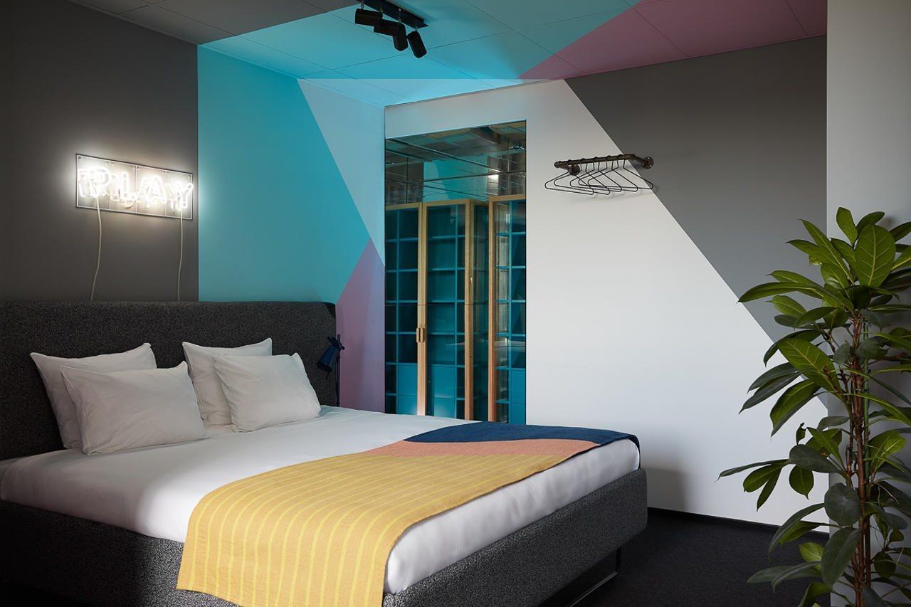Hotel The Social Hub Rotterdam Esterno foto