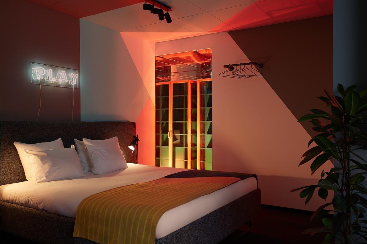 Hotel The Social Hub Rotterdam Esterno foto