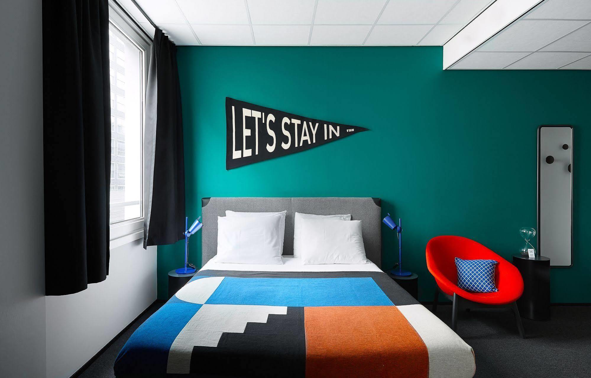 Hotel The Social Hub Rotterdam Esterno foto