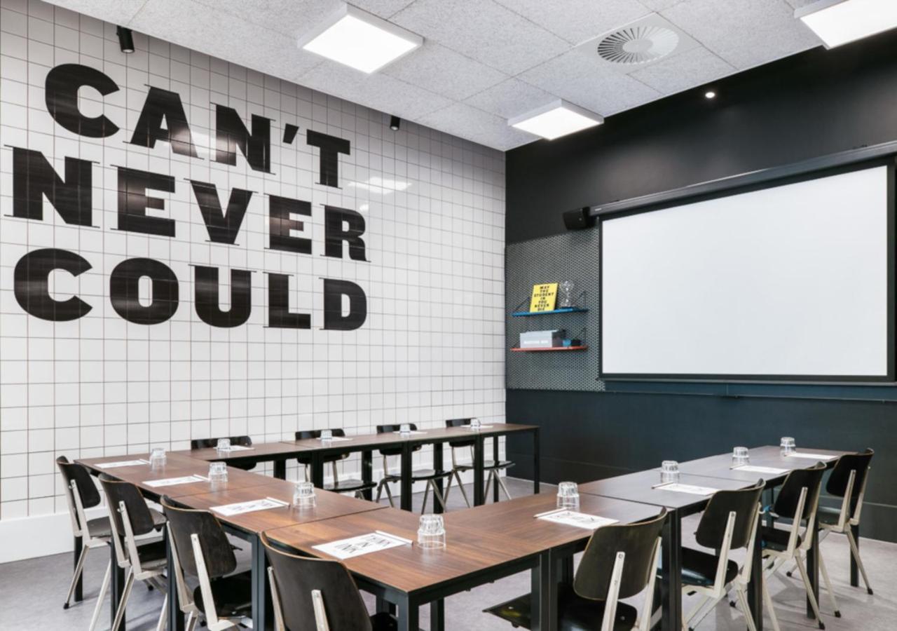 Hotel The Social Hub Rotterdam Esterno foto